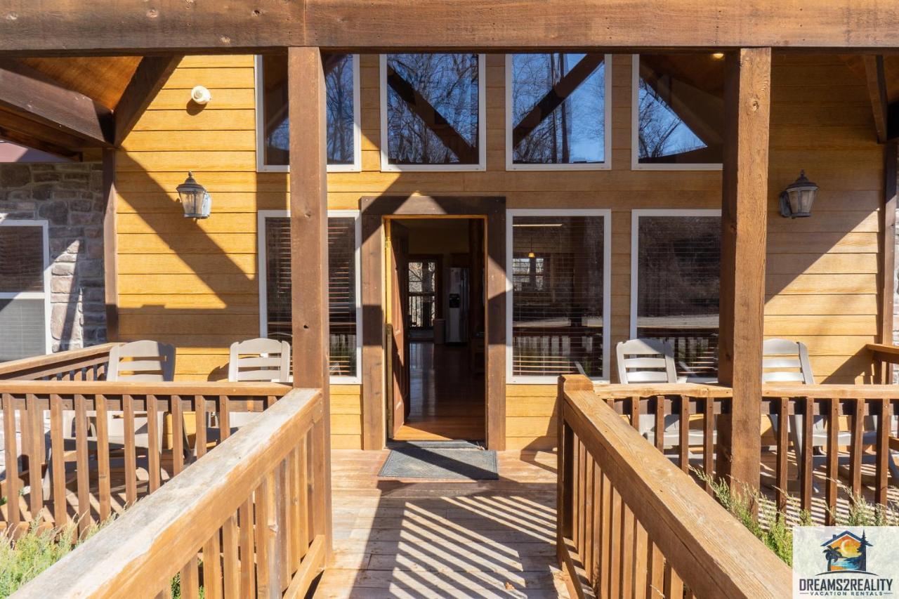 Forest Heights Lodge - 6Br - Pool Table - Near Silver Dollar City - Free Tickets Included Branson Dış mekan fotoğraf
