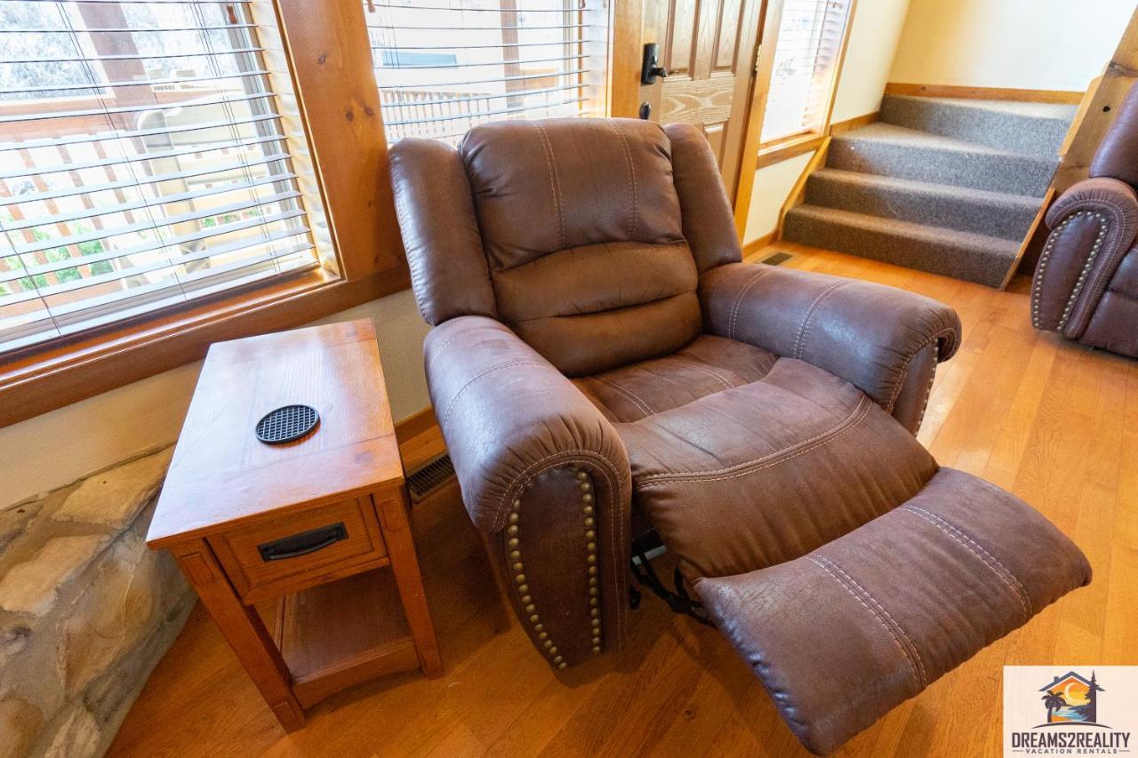 Forest Heights Lodge - 6Br - Pool Table - Near Silver Dollar City - Free Tickets Included Branson Dış mekan fotoğraf
