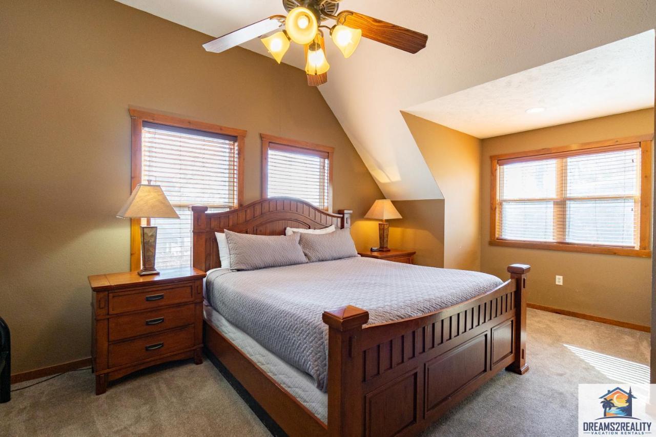 Forest Heights Lodge - 6Br - Pool Table - Near Silver Dollar City - Free Tickets Included Branson Dış mekan fotoğraf