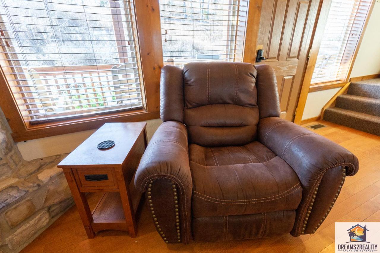 Forest Heights Lodge - 6Br - Pool Table - Near Silver Dollar City - Free Tickets Included Branson Dış mekan fotoğraf