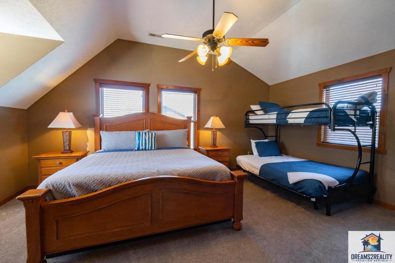 Forest Heights Lodge - 6Br - Pool Table - Near Silver Dollar City - Free Tickets Included Branson Dış mekan fotoğraf