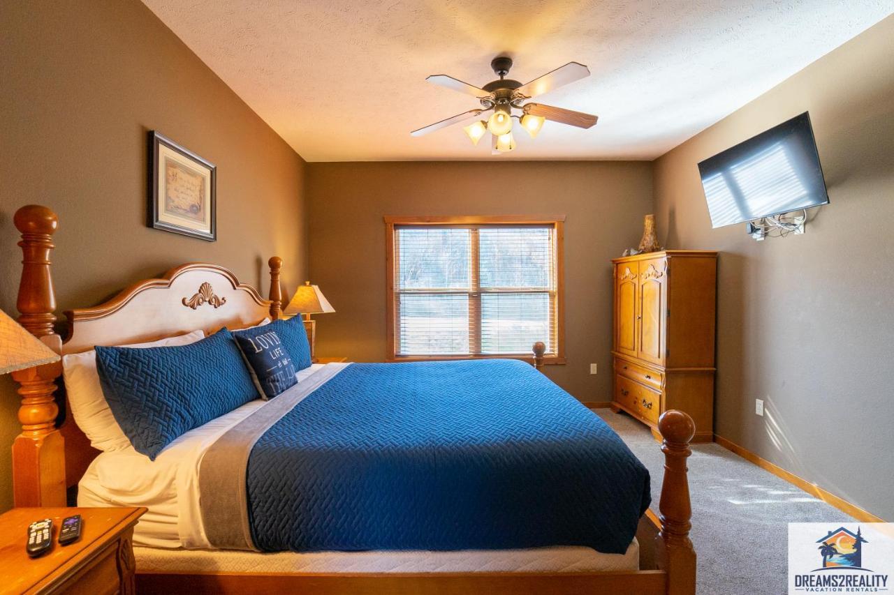 Forest Heights Lodge - 6Br - Pool Table - Near Silver Dollar City - Free Tickets Included Branson Dış mekan fotoğraf