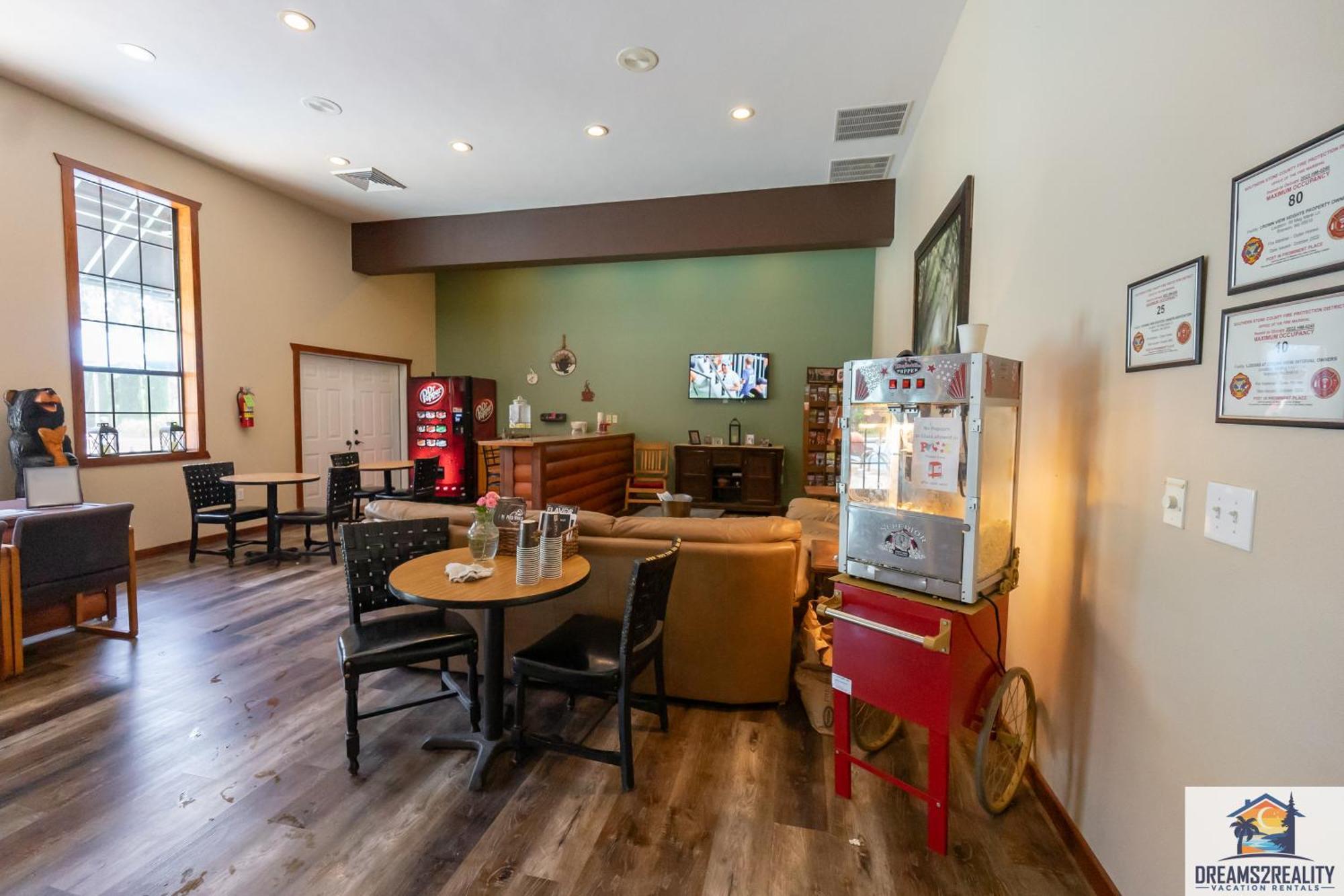 Forest Heights Lodge - 6Br - Pool Table - Near Silver Dollar City - Free Tickets Included Branson Dış mekan fotoğraf